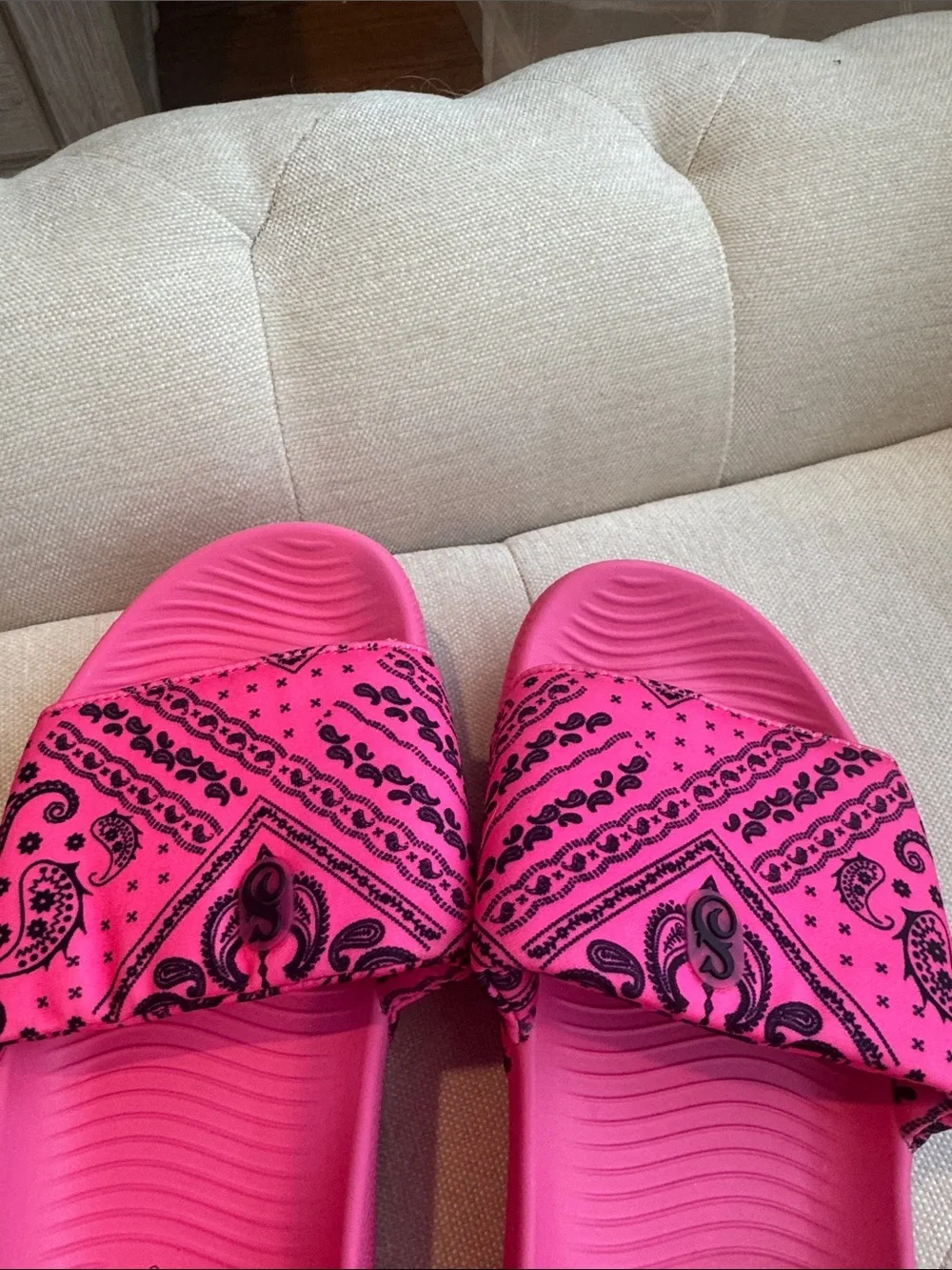 Skechers by Snoop Dogg Pink Bandana Slide Sandals